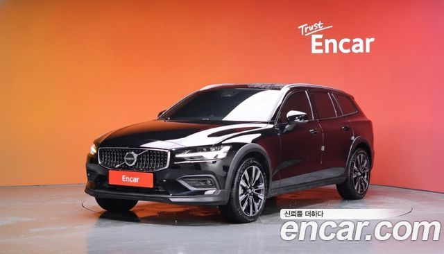 Volvo V60 — exterior