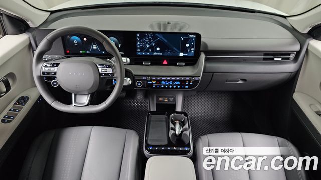 Hyundai IONIQ 5 — interior