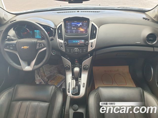 Chevrolet Korea Cruze — interior