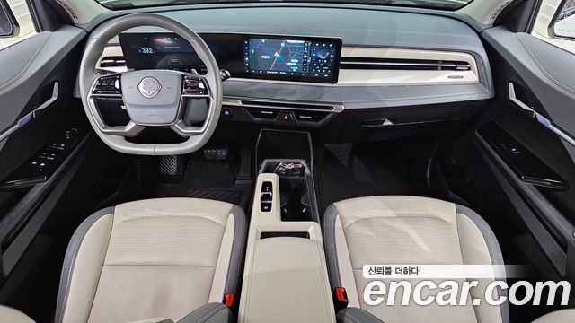 KG Mobility Torres — interior