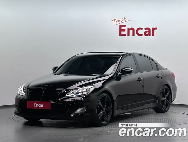 Hyundai Genesis