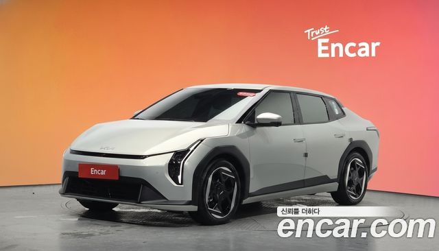 Kia EV4 — exterior
