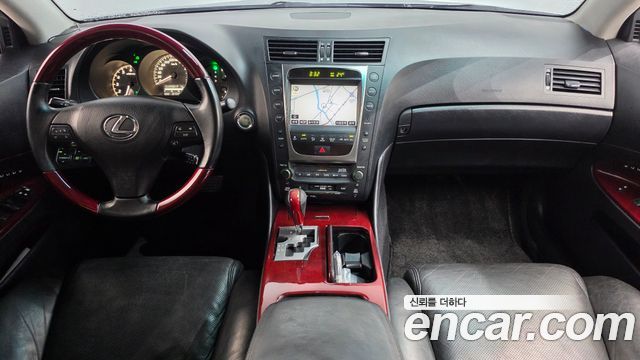 Lexus GS — interior
