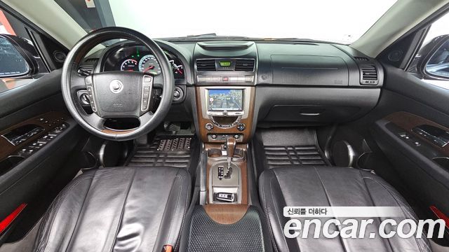 KG Mobility Rexton — interior