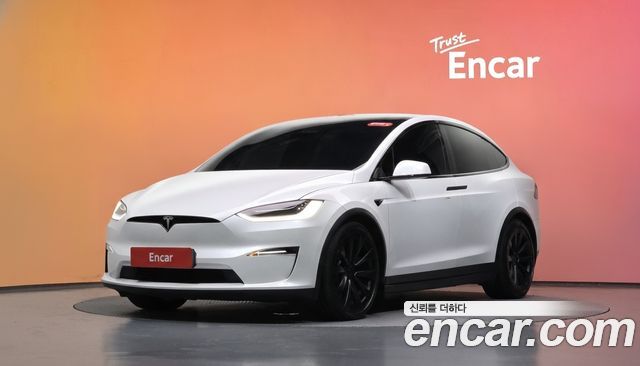 Tesla Model X — exterior