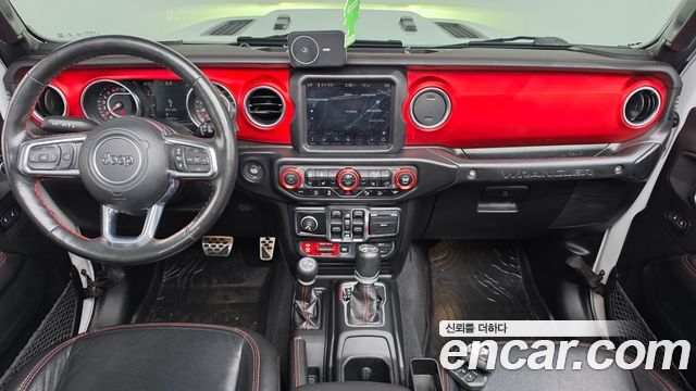 Jeep Wrangler — interior