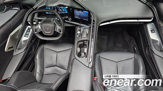 Chevrolet Corvette — interior