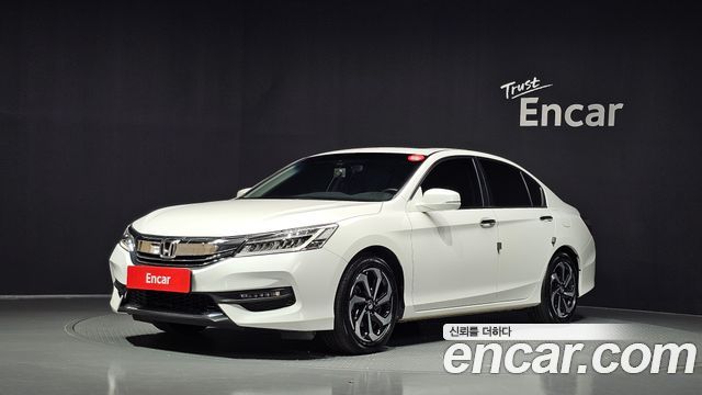 Honda Accord — exterior