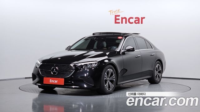 Mercedes-Benz E-Class — exterior
