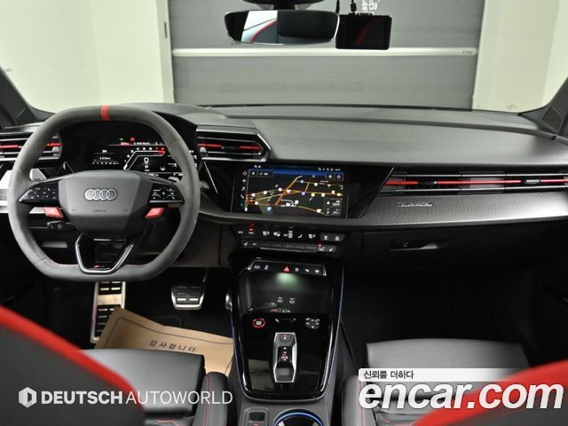 Audi RS3 — interior
