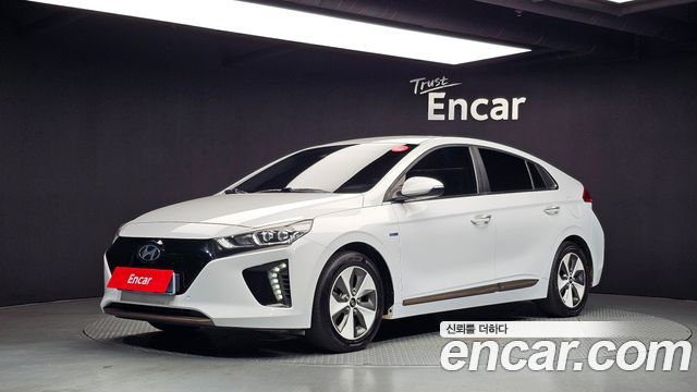 Hyundai Ioniq — exterior