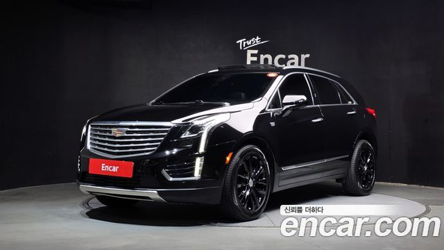 Cadillac XT5 — exterior