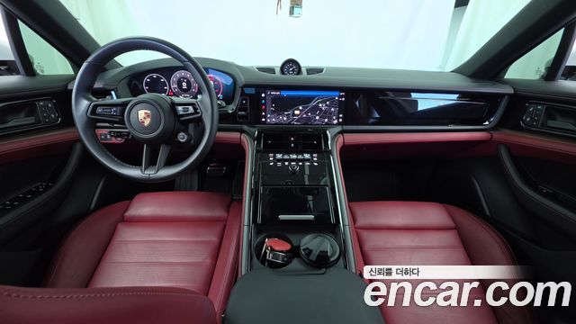 Porsche Panamera — interior