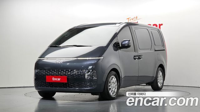 Hyundai Staria — exterior