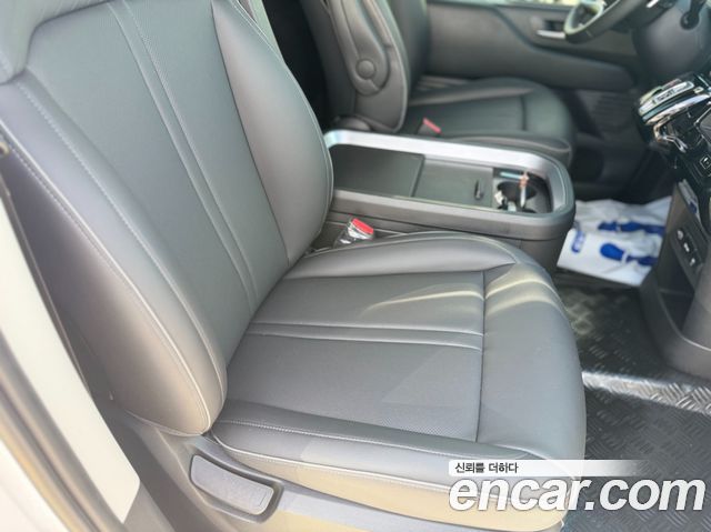 Hyundai ST1 — interior