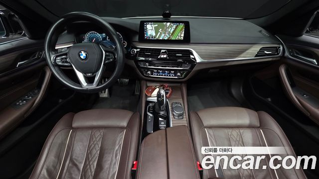 BMW 5 Series — interior