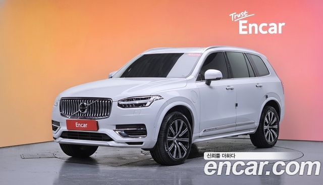 Volvo XC90 — exterior
