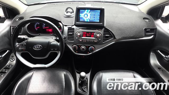 Kia Morning — interior