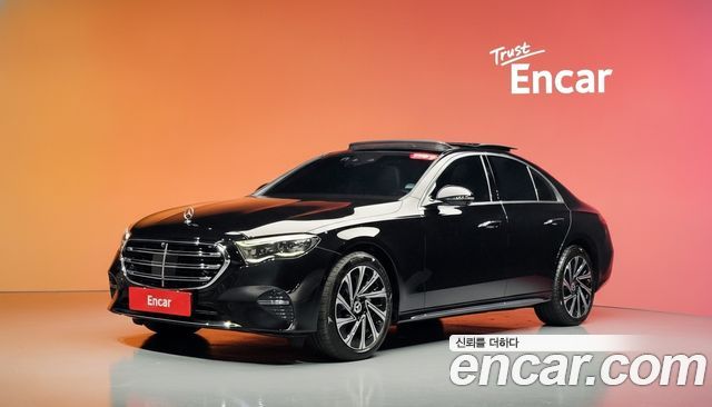Mercedes-Benz E-Class — exterior