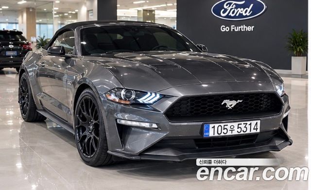 Ford Mustang — exterior