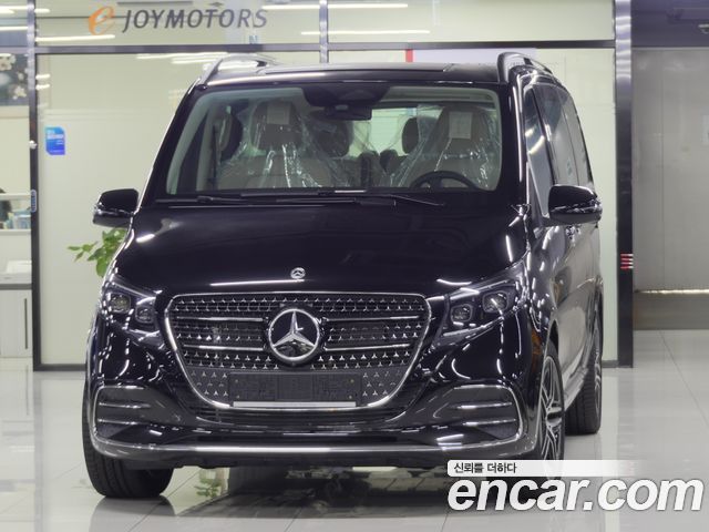 Mercedes-Benz V-Class — exterior