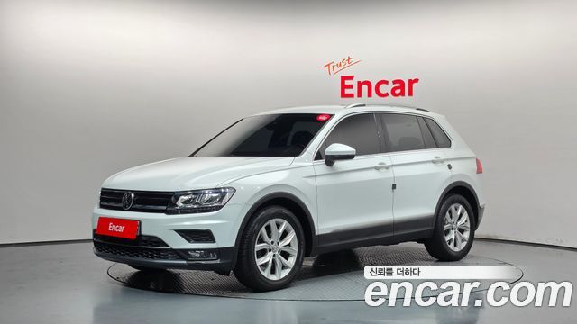 Volkswagen Tiguan — exterior