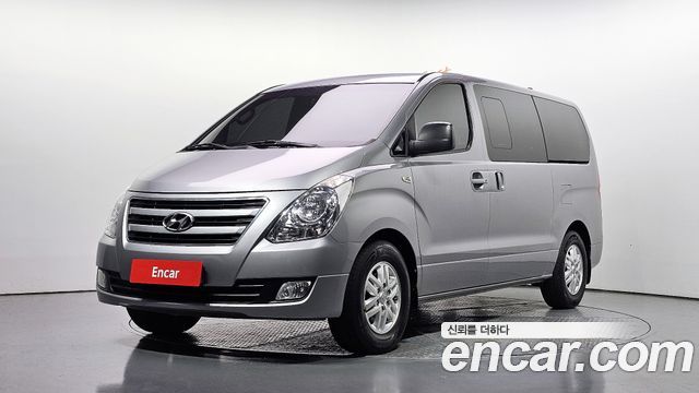 Hyundai Starex — exterior