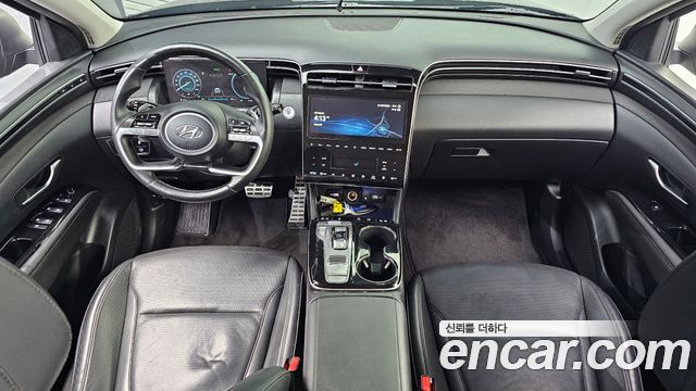 Hyundai Tucson — interior