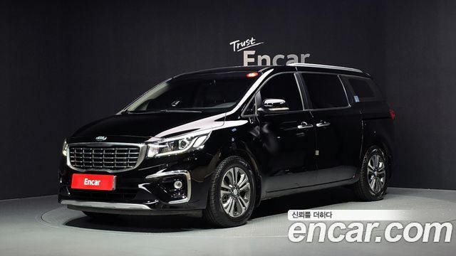 Kia Carnival — exterior