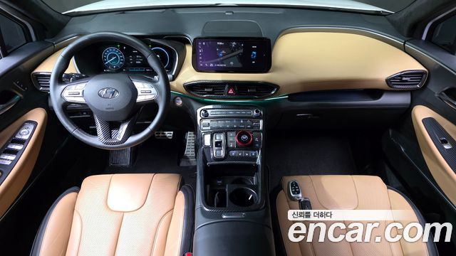 Hyundai Santa Fe — interior