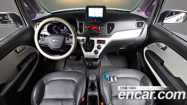 Kia Ray — interior