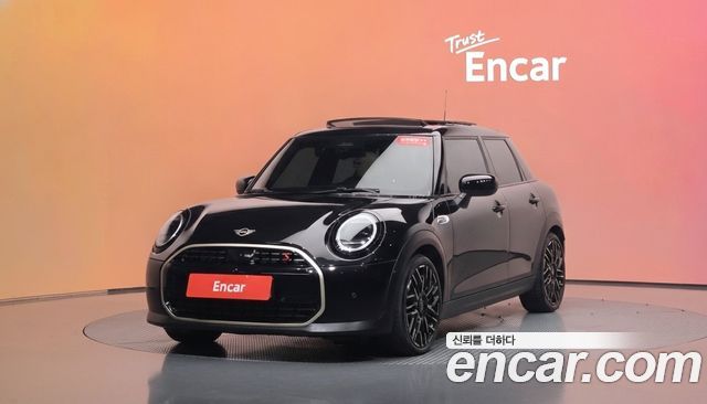 MINI Cooper — exterior