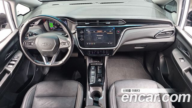 Chevrolet Korea Bolt EV — interior