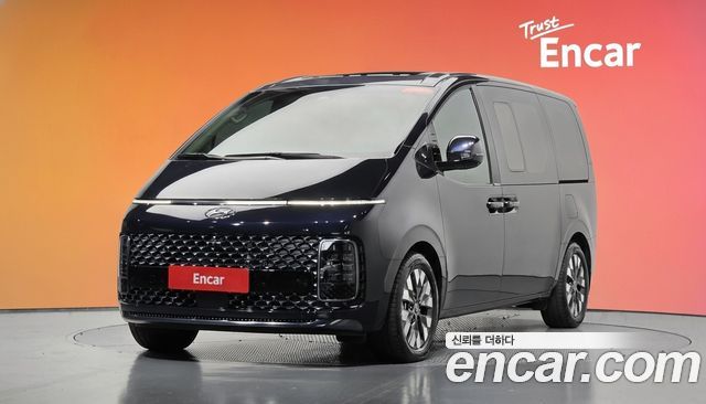 Hyundai Staria