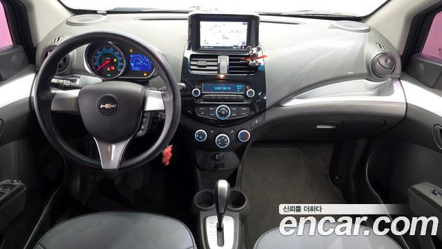Chevrolet Korea Spark — interior