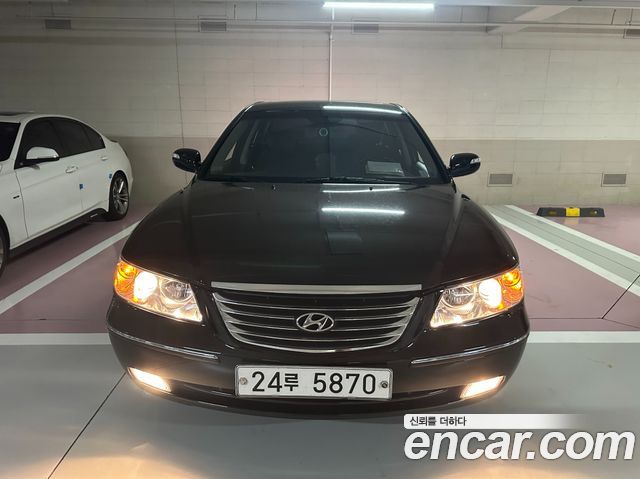 Hyundai Grandeur — exterior