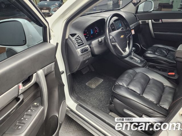 Chevrolet Korea Captiva — interior