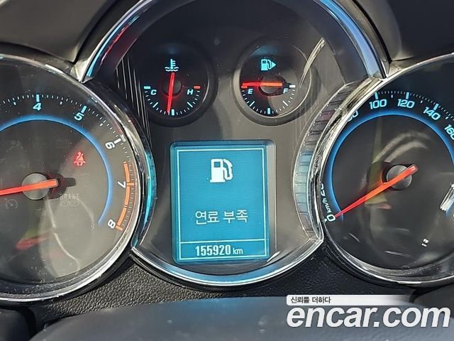 Chevrolet Korea Cruze — interior