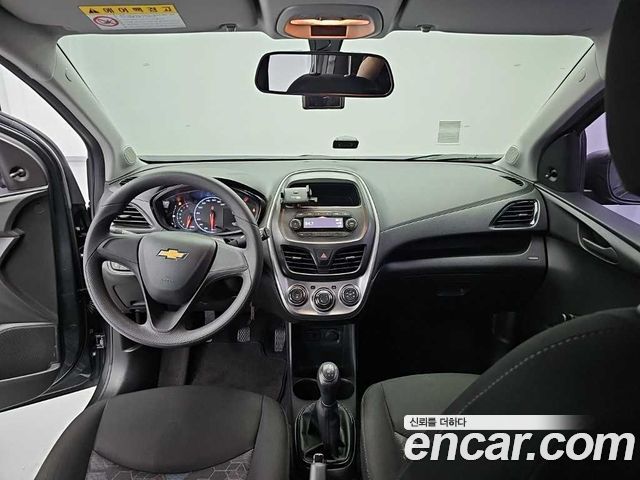Chevrolet Korea Spark — interior