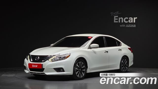 Nissan Altima