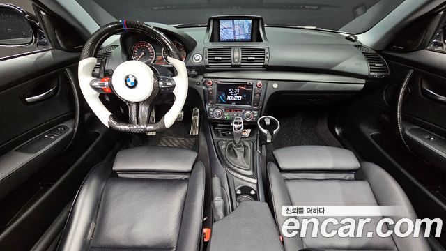 BMW 1 Series — interior
