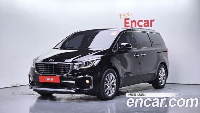 Kia Carnival — exterior