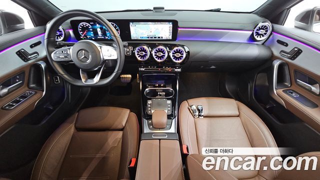 Mercedes-Benz A-Class — interior