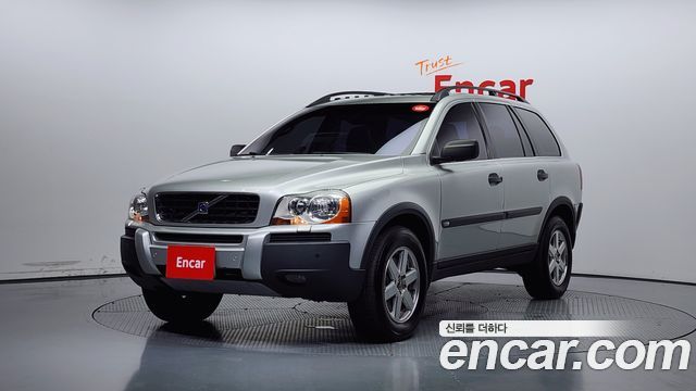 Volvo XC90 — exterior