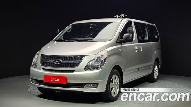 Hyundai Starex — exterior