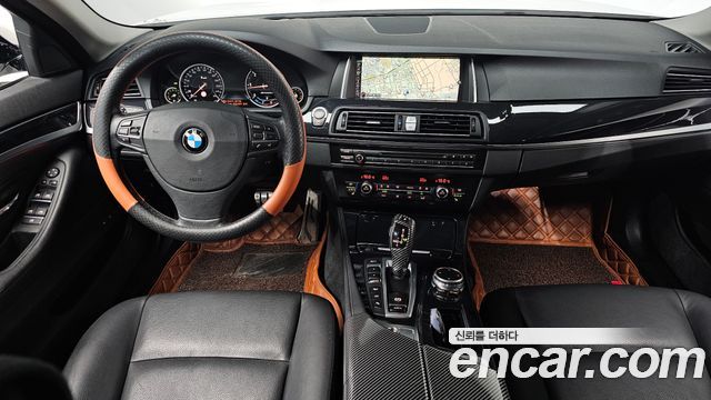 BMW 5 Series — interior