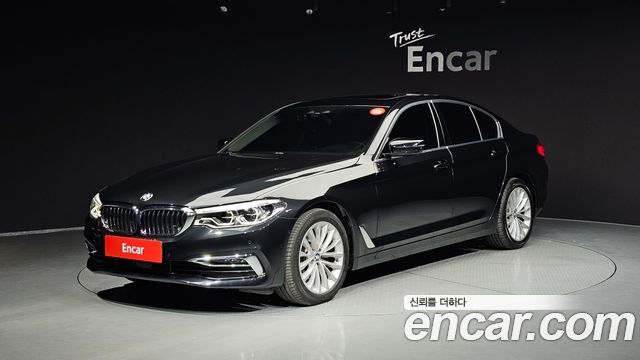 BMW 5 Series — exterior