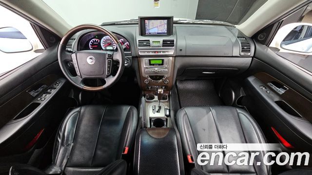 KG Mobility Rexton — interior