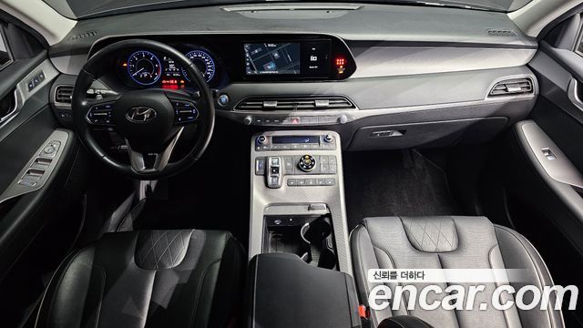 Hyundai Palisade — interior