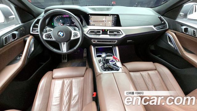 BMW X6 — interior